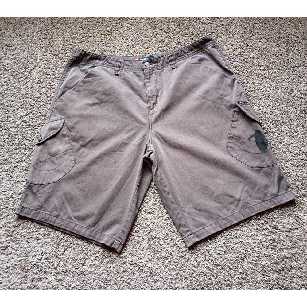Vintage West Cargo Shorts Men's Size 38 Brown Button Pockets Graphic